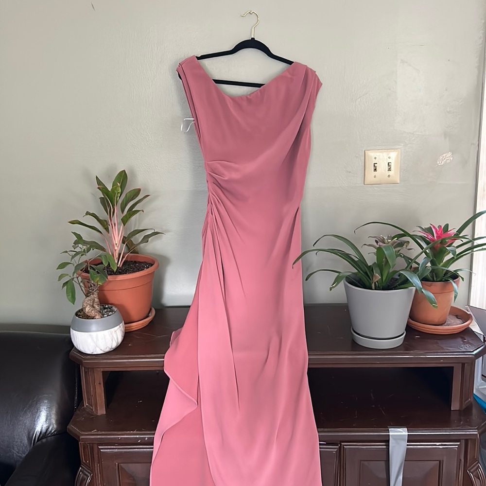 ELLIATT x REVOLVE // SZ MED // Gwyneth Midi Dress, rose // EUC // retail $207